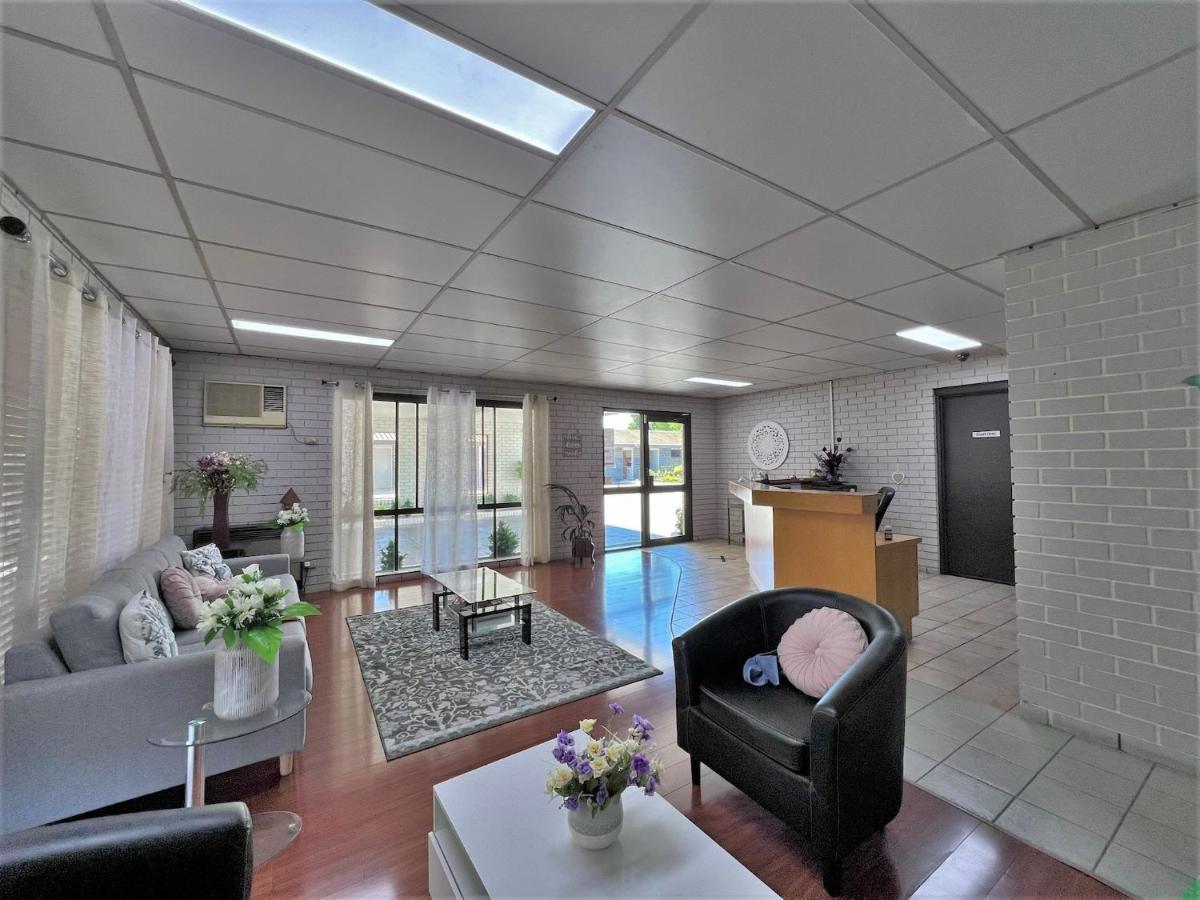 Albury Garden Court Motel Esterno foto